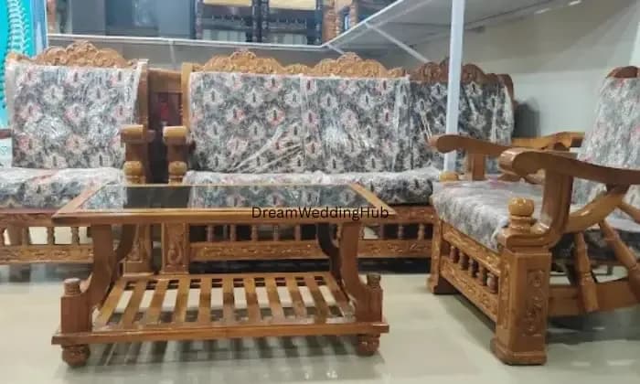 CLASSIC TEAKWOOD FURNITURE