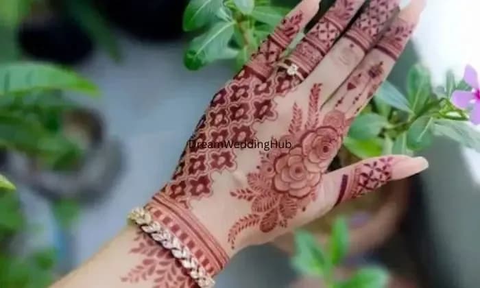 Dipti Joshis Mehndi Art 