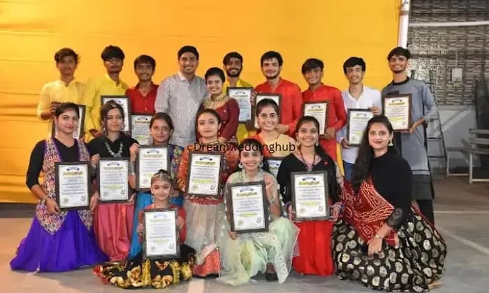 STEP  STYLE DANDIYA ACADEMY