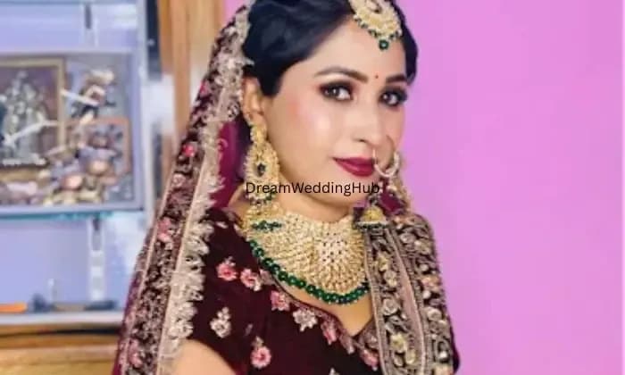 Atri Looks Unisex Salon