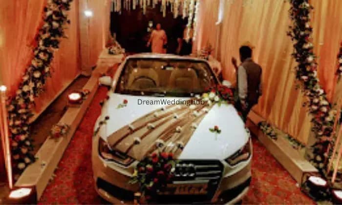 LUXURY TOUR  TRAVELS