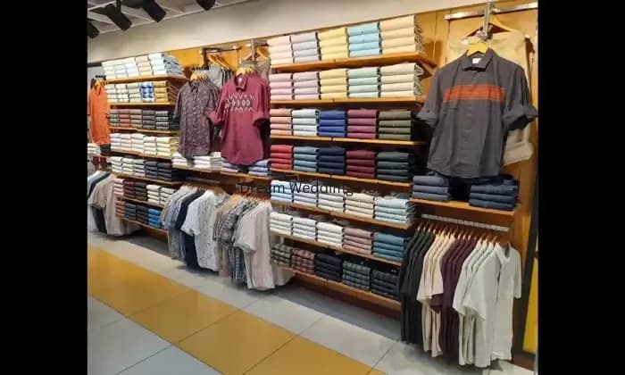 Crocodile Showroom karimnagar