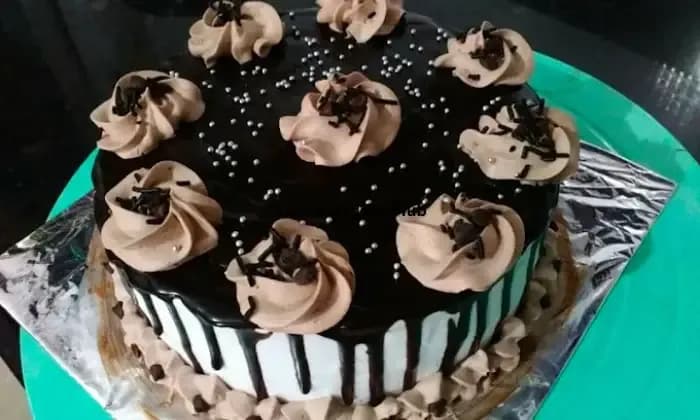 Annapurna Pastries Cake