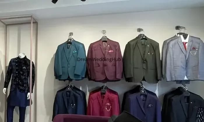 SUITOR GUY  PREMIUM RENTAL