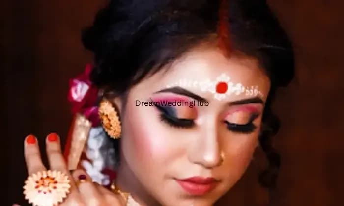 Monishas Makeover Studio