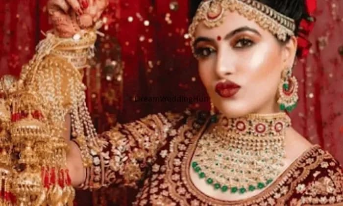 Vidhis Parlour  Beauty