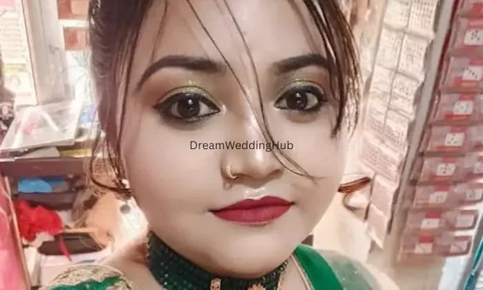 Shruti beauty parlour