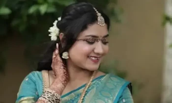 Makeoverby Pratiksha