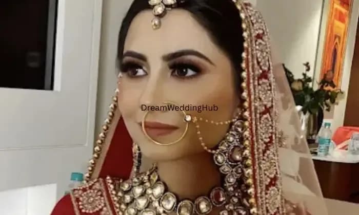 Luxurious Makeups by Radhika Gupta