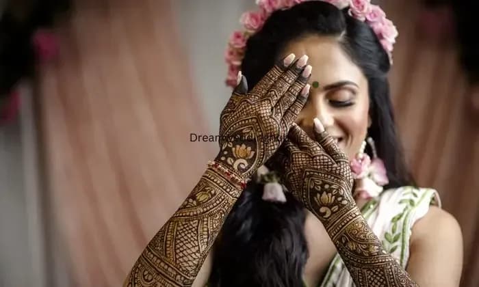Devish Mehndi Art