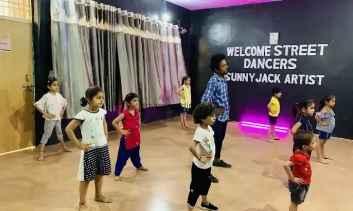 SJ DANCE ACADEMY