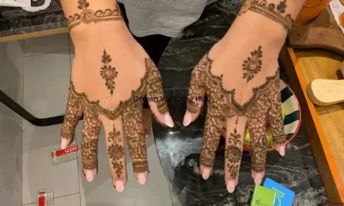 Goa Avni professional bridal Mehendi artist