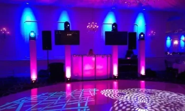 DJ ROYAL CREW ENTERTAINERS