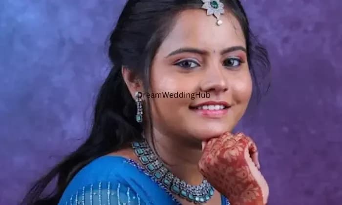 Akshayaz Makeover Artist