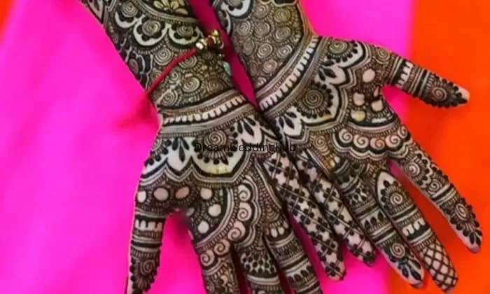 Nandini Mehndi Designer