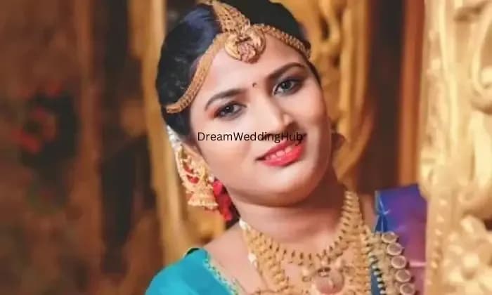 PINK  SHINE BRIDAL STUDIO