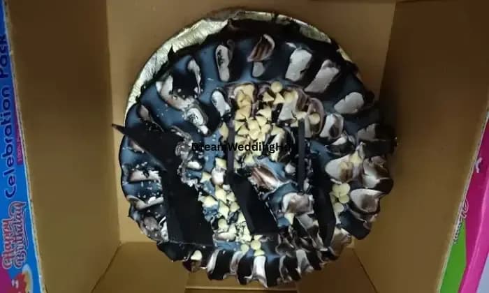 Maa Bakery And Biscuit Store