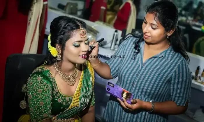 Arivarasi Makeover Artistry