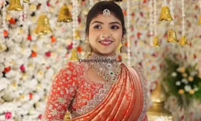 Makeup artist professional