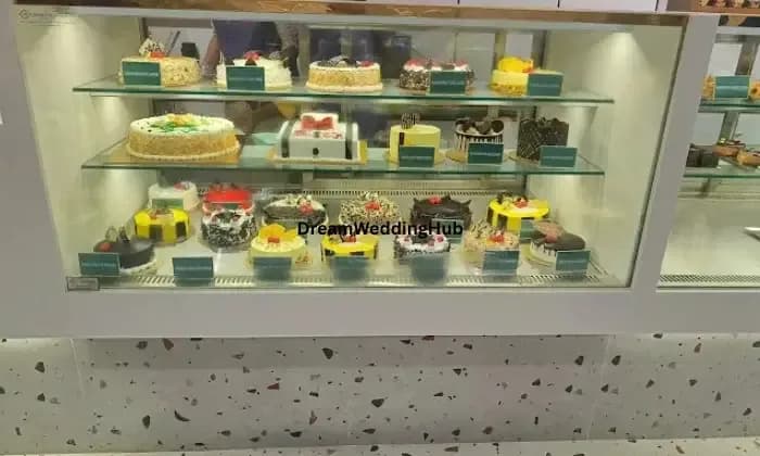 Aahaar Cakes and Cafe
