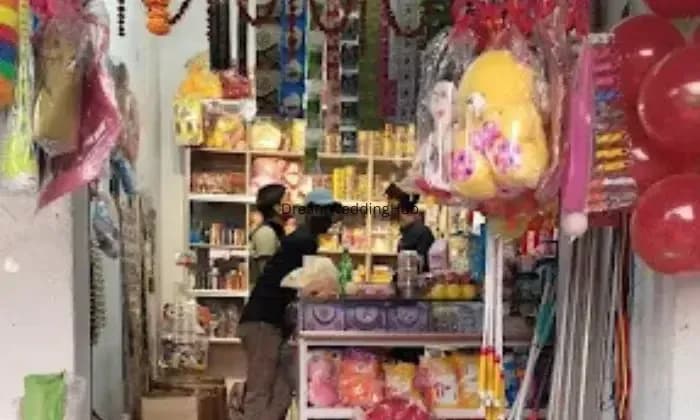 Maa Jagdamba Shringar  gift corner