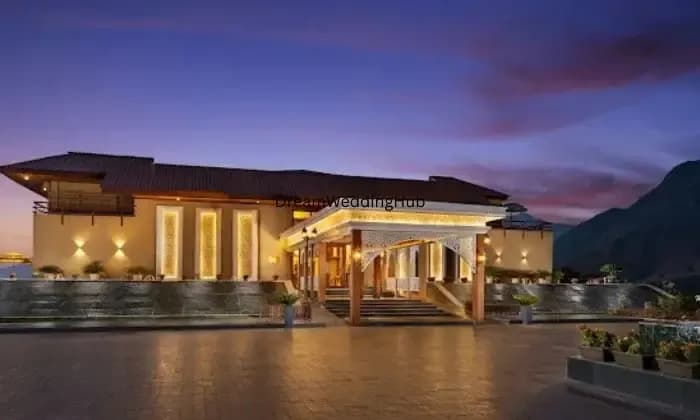 Taj Dal View Srinagar