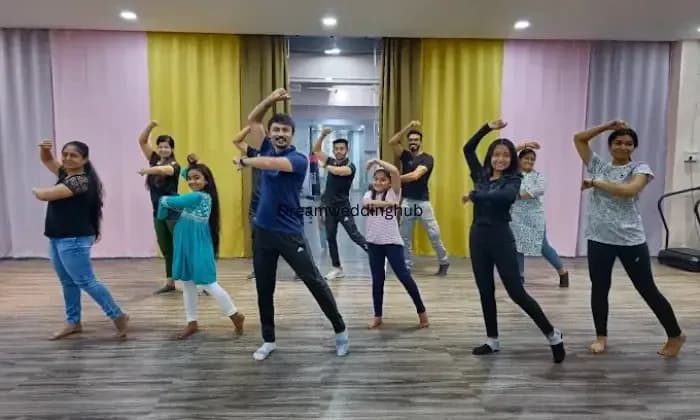 RHYTHM The Dance Cafe