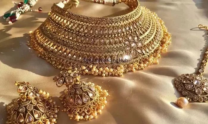 Shree Giriraj Jewellers jamnagar