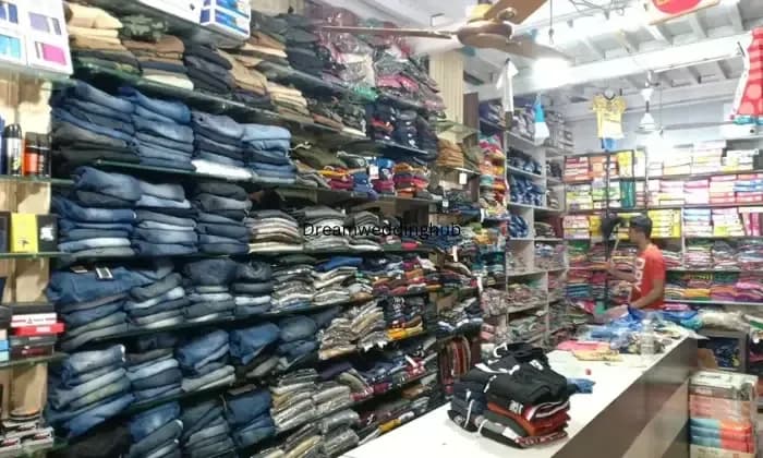 Lucky Fashion Point Dhilwan