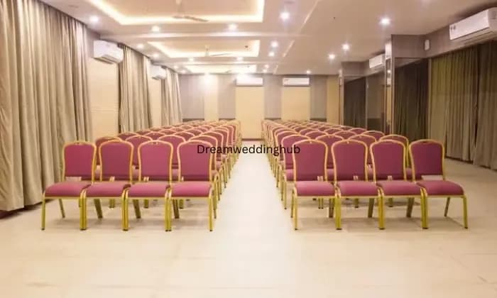 Daksh The Madhuvan Suites