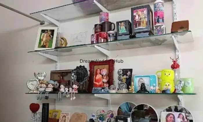 Vamsi customized gifts