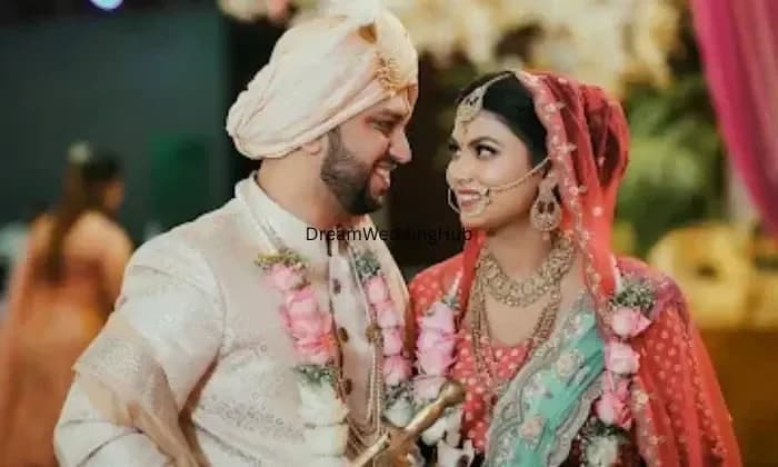 Studio Pictures Loom