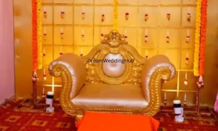 Gods touch Decors and events