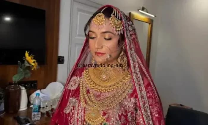 Farhat Makeup Studio