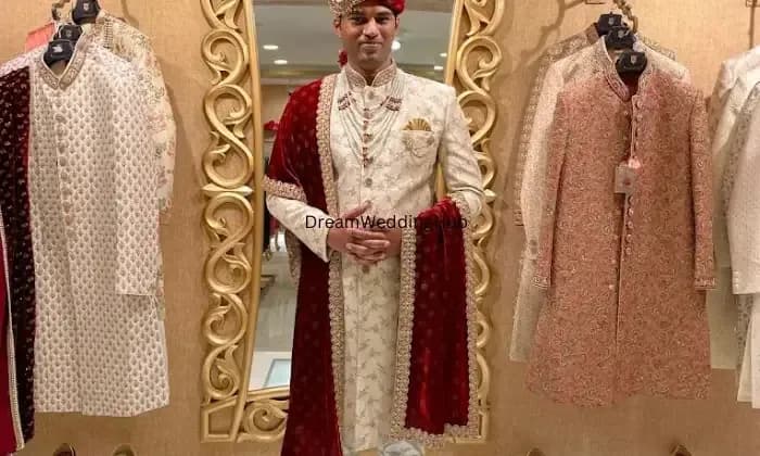 Manyavar  Mohey raigarh