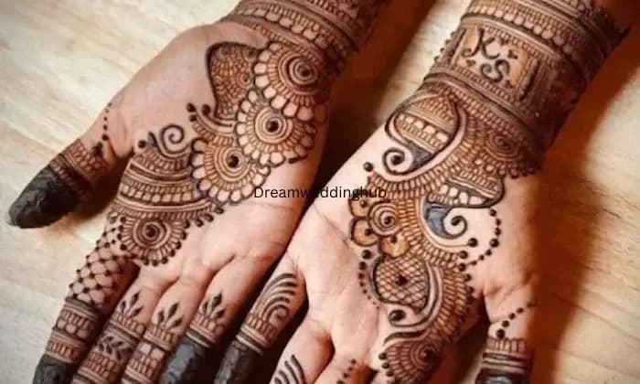 Bhuvi mehndi art