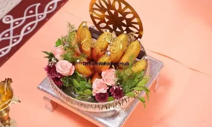 Unique gifts and crafts