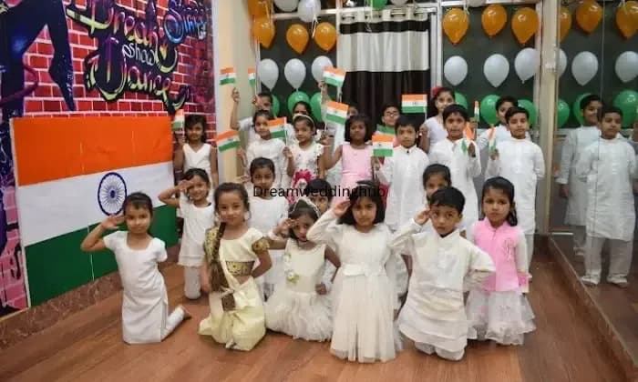 ART IN MOTION DANCE ACADEMY