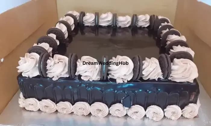 The cake gallery and fastfood