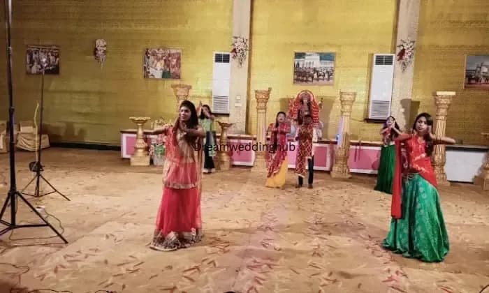 Mayuri Dance  fitness Academy