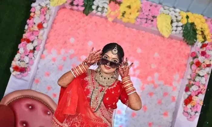 JULIET MAKEUP STUDIO