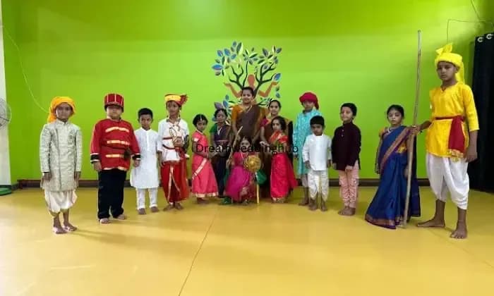 LAYA Dance  Fitness Studio