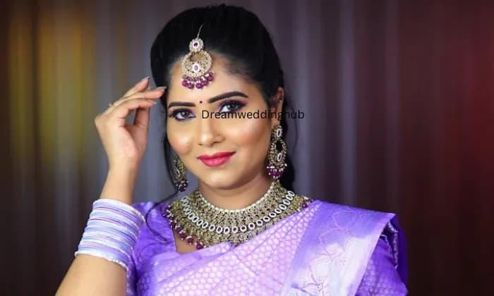 Blooms Bridal Studio