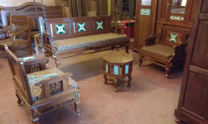 Fhamitha Old Furnitures