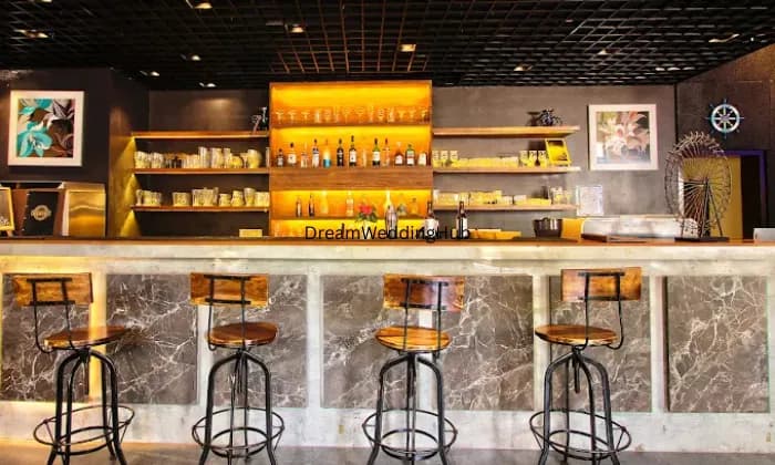  DIAZ Pool Club & Bar