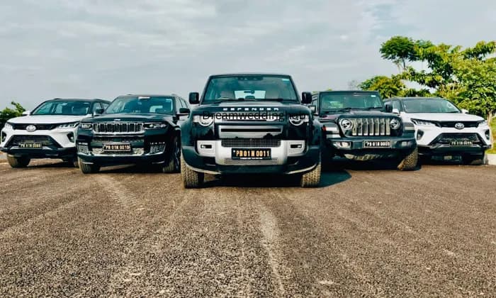  𝐀𝐊 𝐋𝐔𝐗𝐔𝐑𝐘 𝐂𝐀𝐁𝐒 