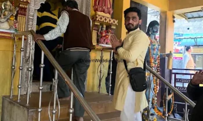 Pandit Amandeep Shastri