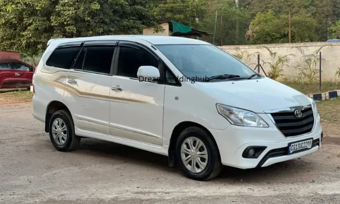 Ambikapur car rental Service