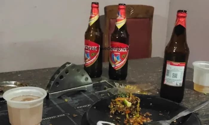 Paradise Bar & Restaurant