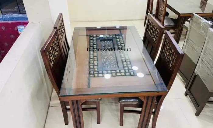 Famous Furniture House